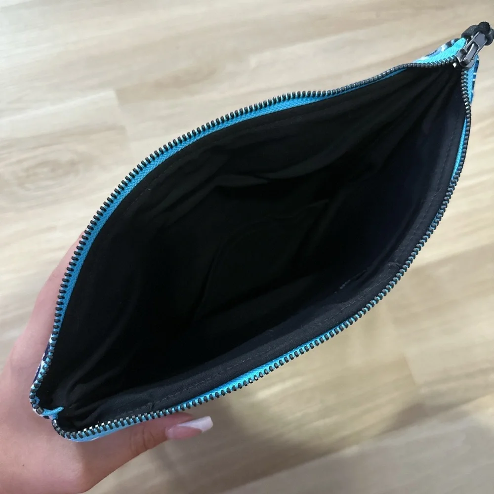 TAYLOR TYLER HANDBAG - Picture 5 of 5
